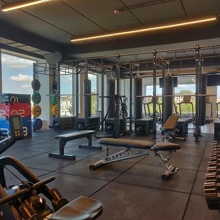 מלון Radisson Berchem 4*